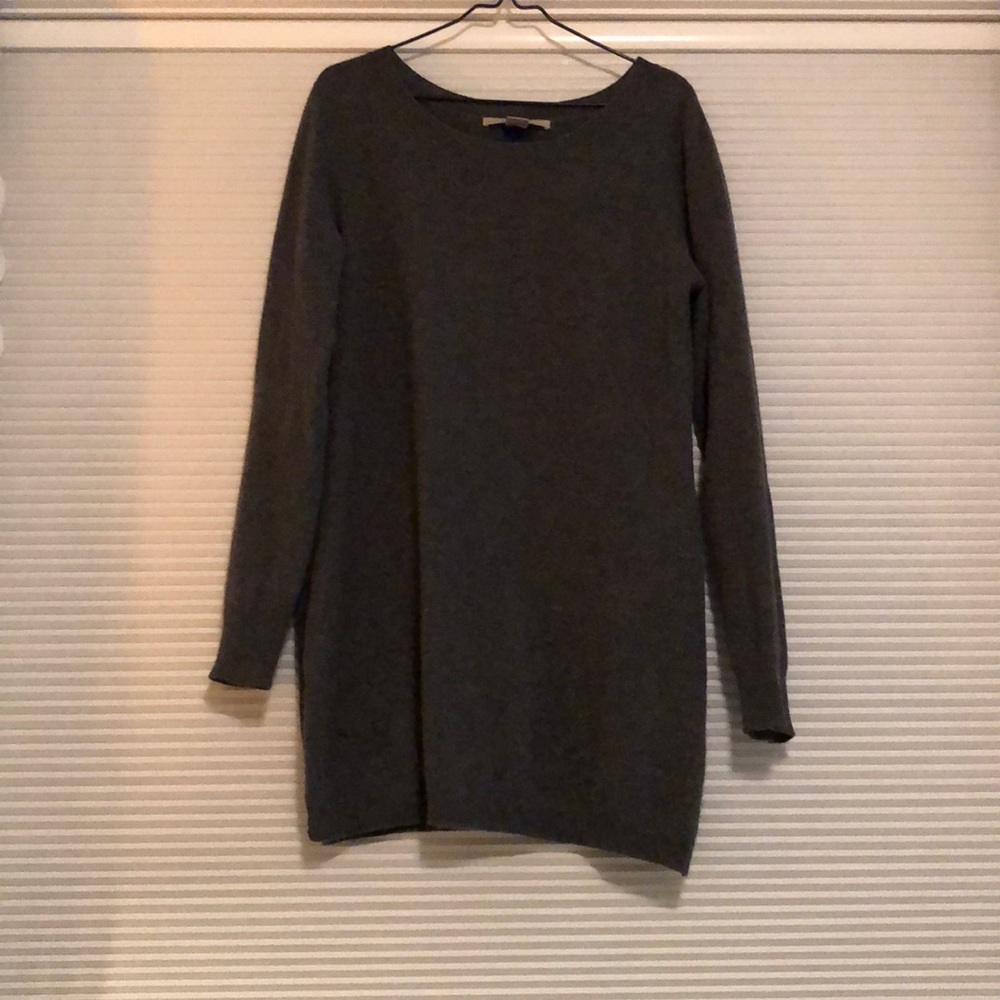 Cashmere sweater